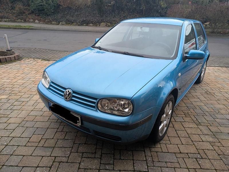 Blau Gebraucht 2003 VW Golf Ocean Limousine | 3.199 € (Fairer Preis) - Bild 1/4