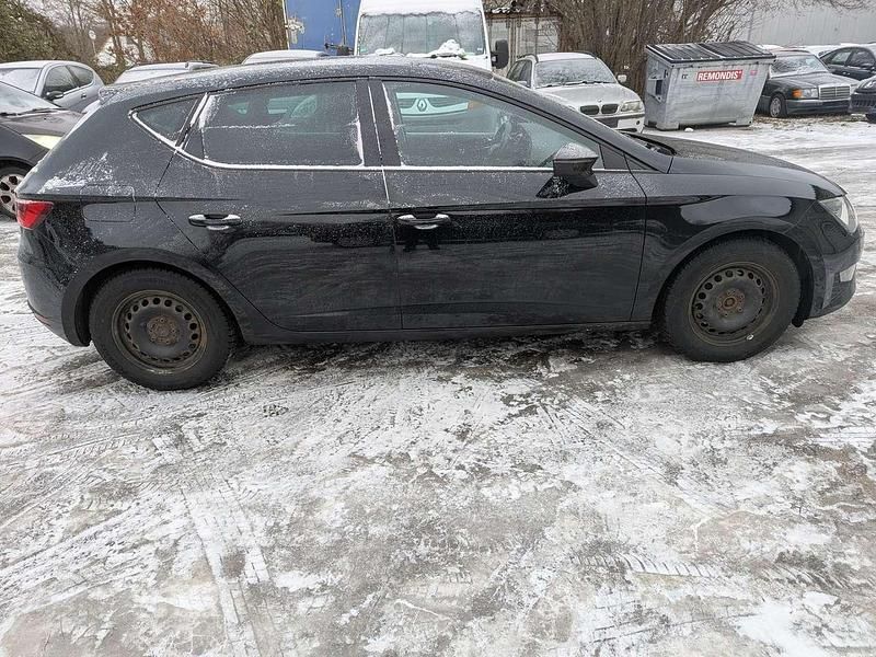 Gebraucht Seat Leon FR 125 PS (91 kW) 2015 Schwarz (metallic) Limousine