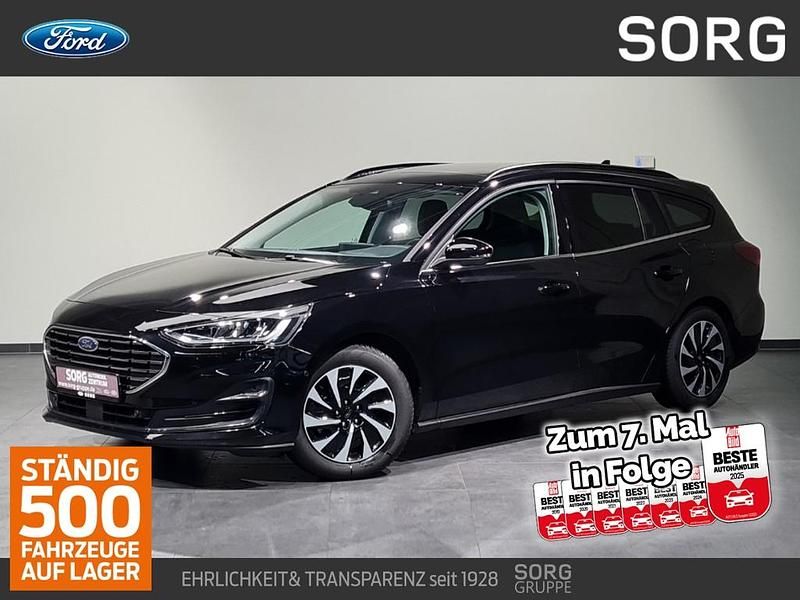 Schwarz, agate black metallic Gebraucht 2024 Ford Focus Titanium X Kombi | 24.990 € (Etwas zu teuer) - Bild 1/4