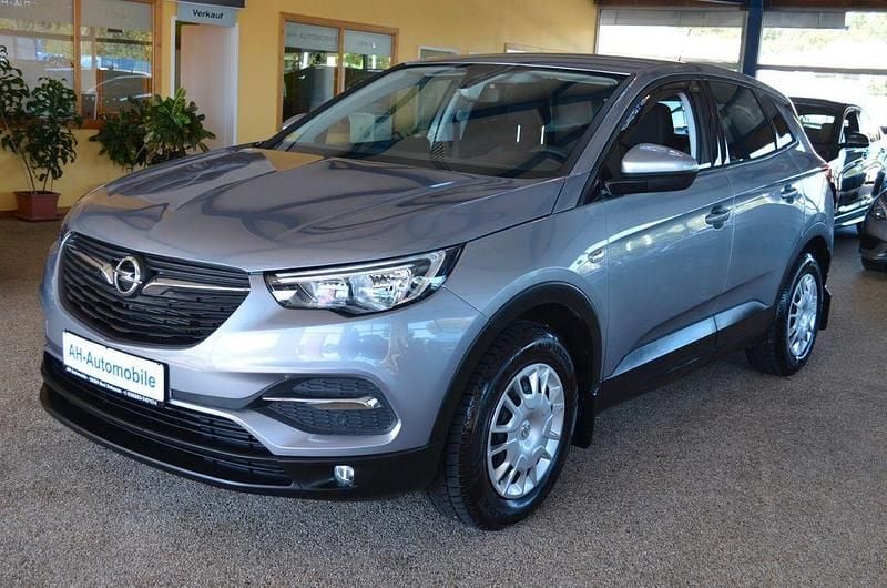 Grau Gebraucht 2019 Opel Grandland X SUV | 15.880 € (Superpreis) - Bild 1/4