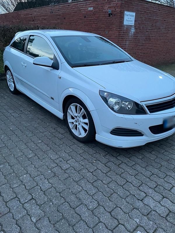 Gebraucht Opel Astra OPC 140 PS (102 kW) 2008 Weiß Coupé