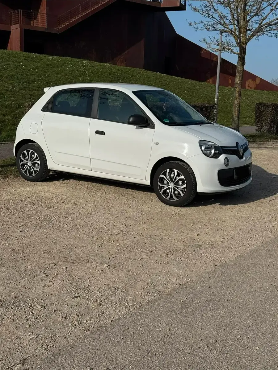 Gebraucht Renault Twingo SE 71 PS (52 kW) 2016 Weiß Kleinwagen
