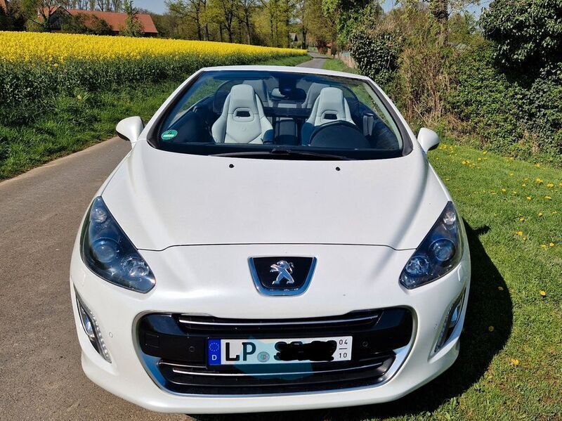 Weiß Gebraucht 2012 Peugeot 308 CC Roland Garros Cabrio | 8.900 € (Guter Preis) - Bild 1/4