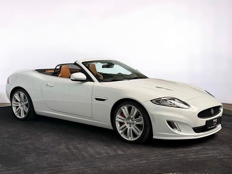 Używany Jaguar XKR R 510 KM (375 kW) 2012 Biały Kabriolet