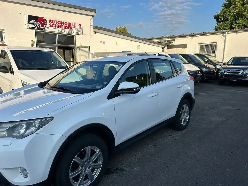 Gebraucht Toyota RAV4 Life 150 PS (110 kW) 2013 Weiß SUV