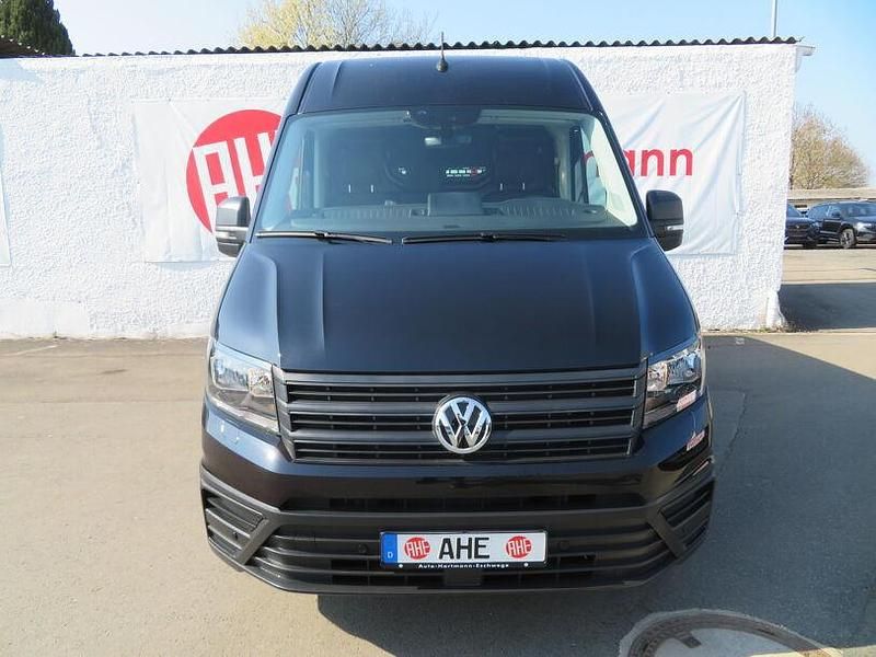 Gebraucht VW Crafter 177 PS (130 kW) 2024 Deep black perleffek (metallic) Van