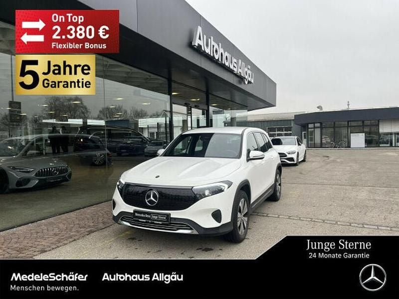 Weiss Gebraucht 2024 Mercedes 250 SUV | 36.470 € (Fairer Preis) - Bild 1/4
