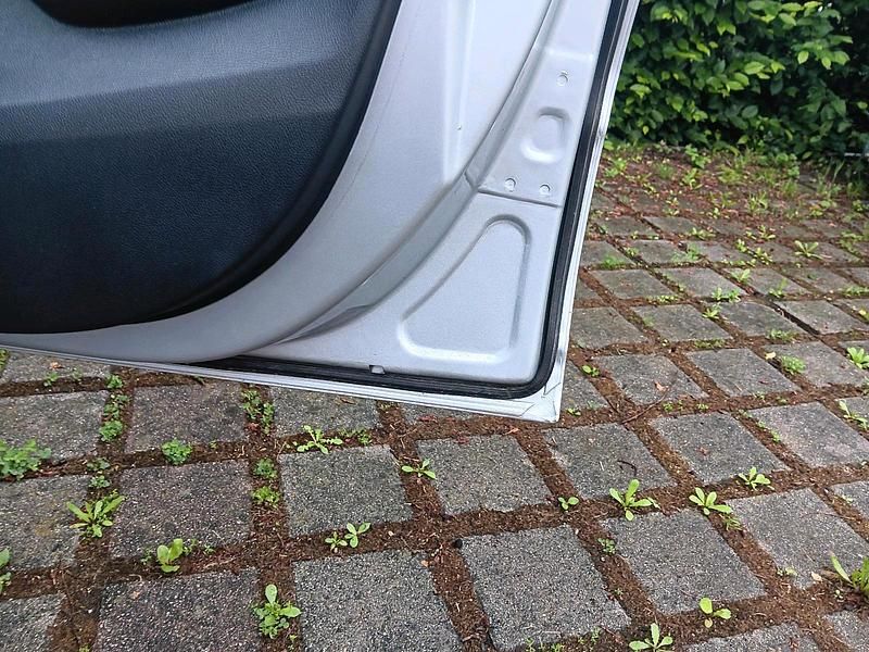 Grau Gebraucht 2022 Dacia Spring Kleinwagen | 12.500 € (Teuer) - Bild 1/4