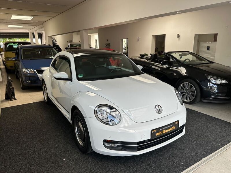 Weiß Gebraucht 2014 VW Beetle Cup Limousine | 13.999 € (Fairer Preis) - Bild 1/4