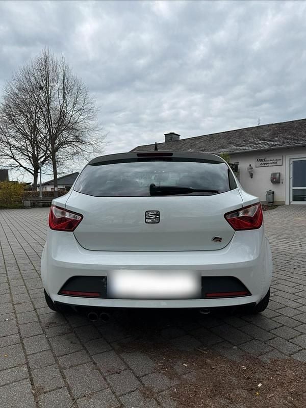 Gebraucht Seat Ibiza FR 143 PS (105 kW) 2014 Weiß Kleinwagen