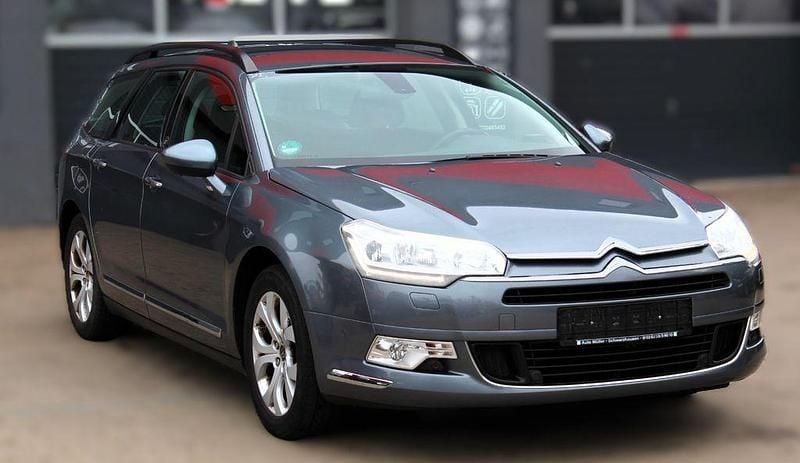 Grau Gebraucht 2013 Citroën C5 Tendance Kombi | 2.990 € (Superpreis) - Bild 1/4