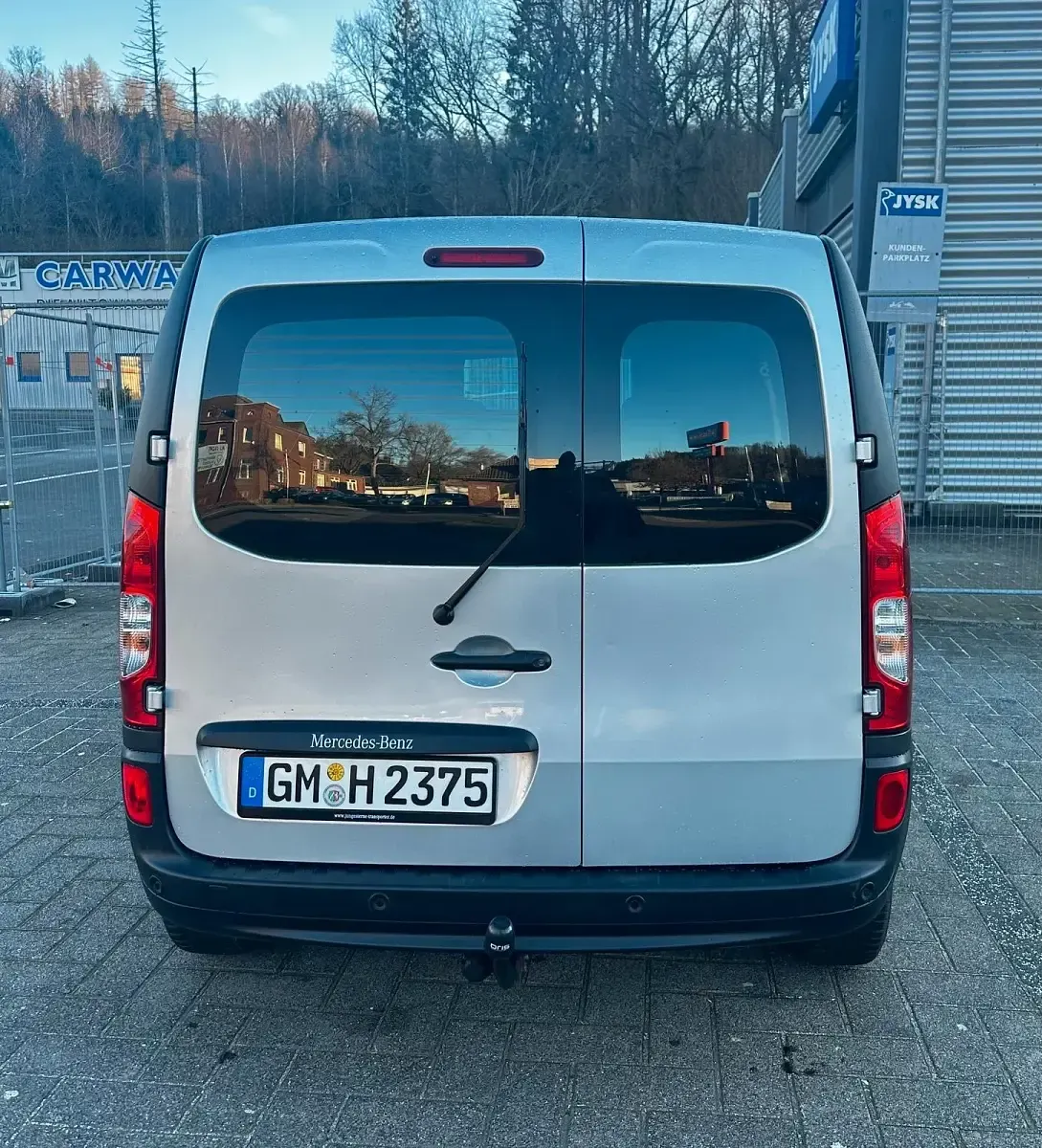 Gebraucht Mercedes Citan 111 116 PS (85 kW) 2019 Silber Van / Kleinbus