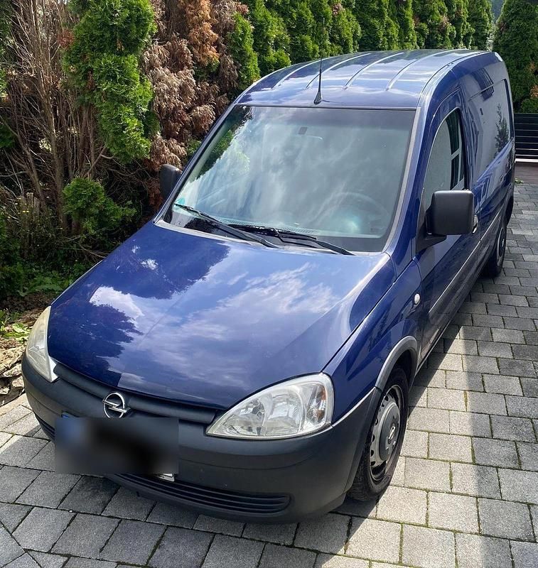Blau Gebraucht 2010 Opel Combo Van / Kleinbus | 3.400 € (Fairer Preis) - Bild 1/4
