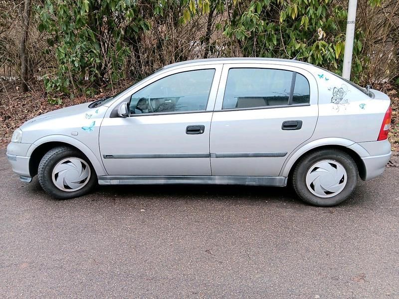 Usata Opel Astra 75 CV (55 kW) 2000 Grigio Berlina