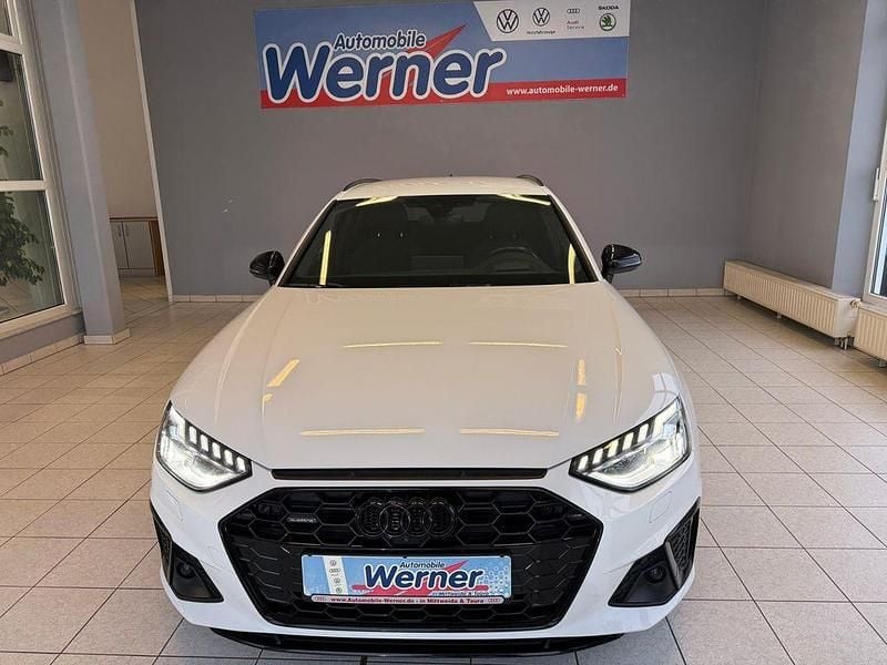 Gebraucht Audi A4 S-Line 204 PS (150 kW) 2023 Weiß Kombi