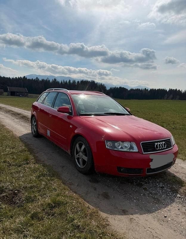 Gebraucht Audi A4 130 PS (95 kW) 2003 Rot Kombi