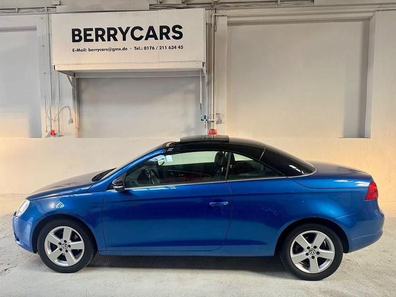 Gebraucht VW Eos 122 PS (89 kW) 2010 Blau Cabrio