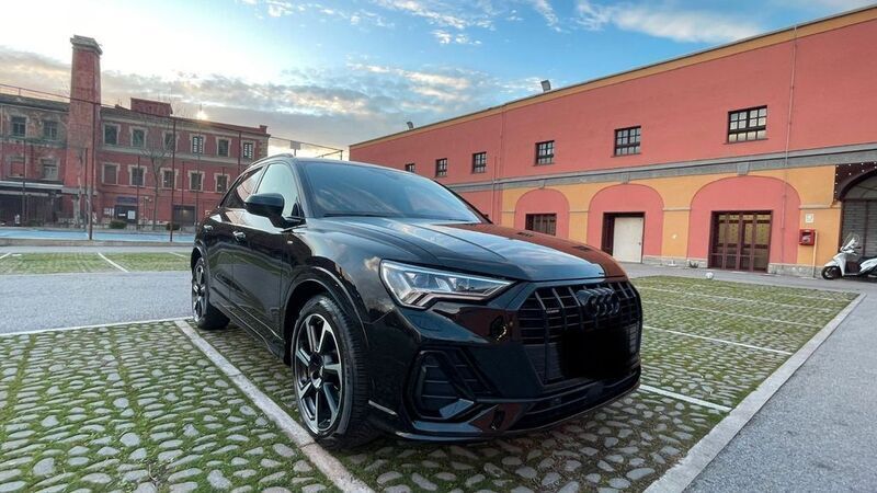 Schwarz Gebraucht 2022 Audi Q3 S-Line SUV | 40.000 € (Etwas zu teuer) - Bild 1/4