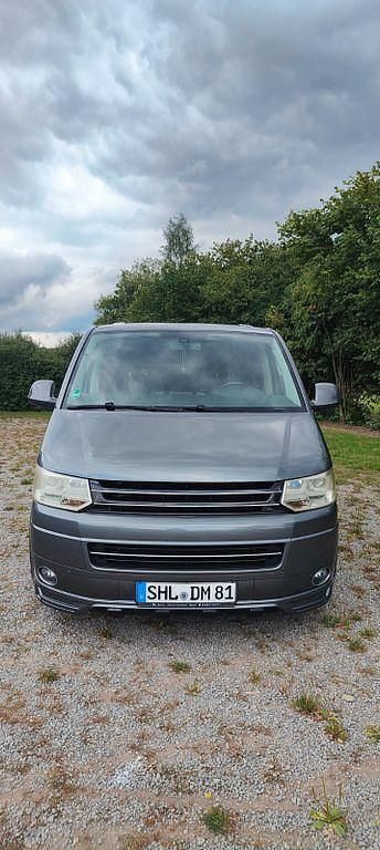 Grau Gebraucht 2010 VW Caravelle Van / Kleinbus | 13.500 € (Guter Preis) - Bild 1/4
