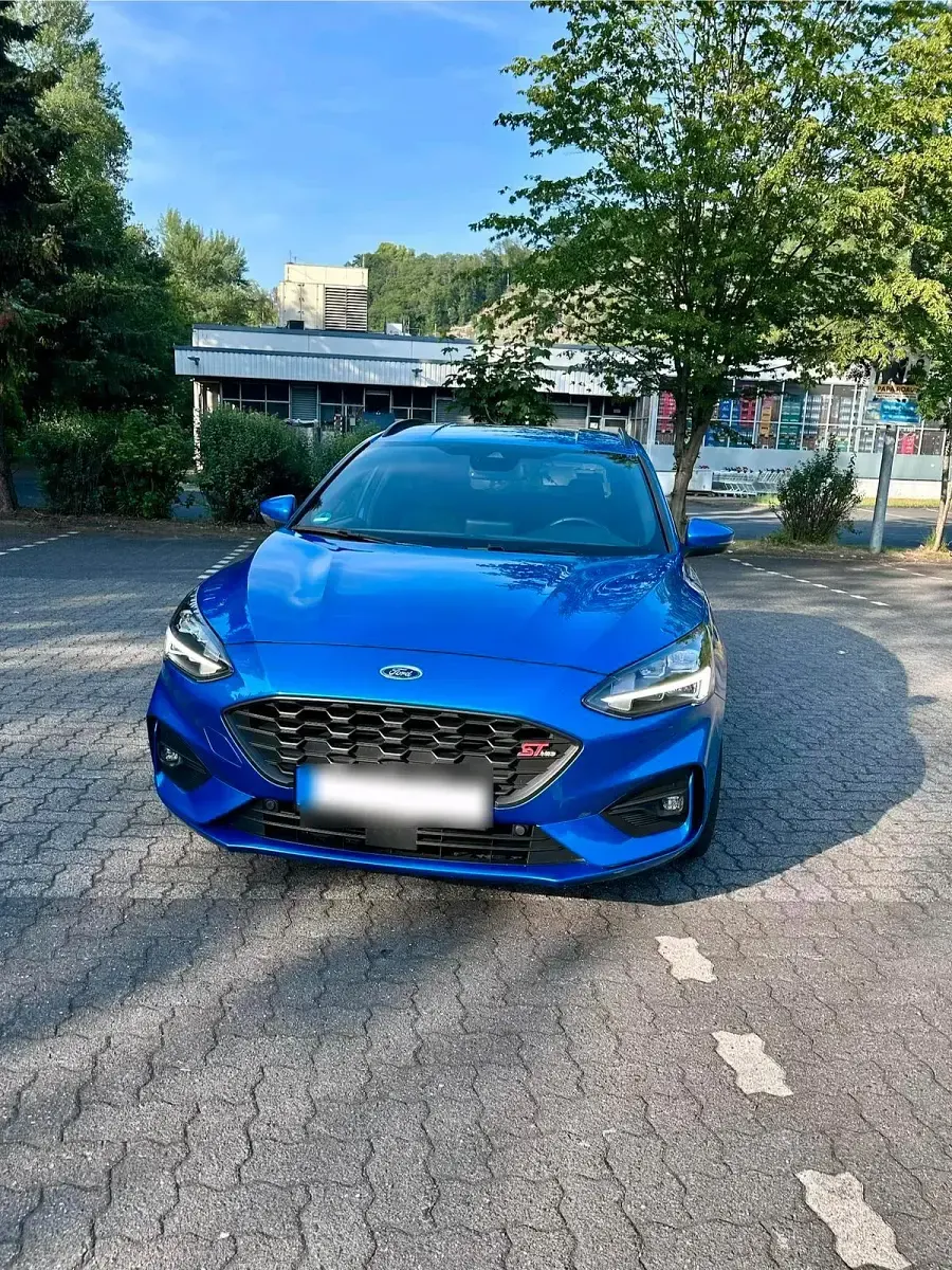 Gebraucht Ford Focus ST 155 PS (114 kW) 2021 Blau Kombi
