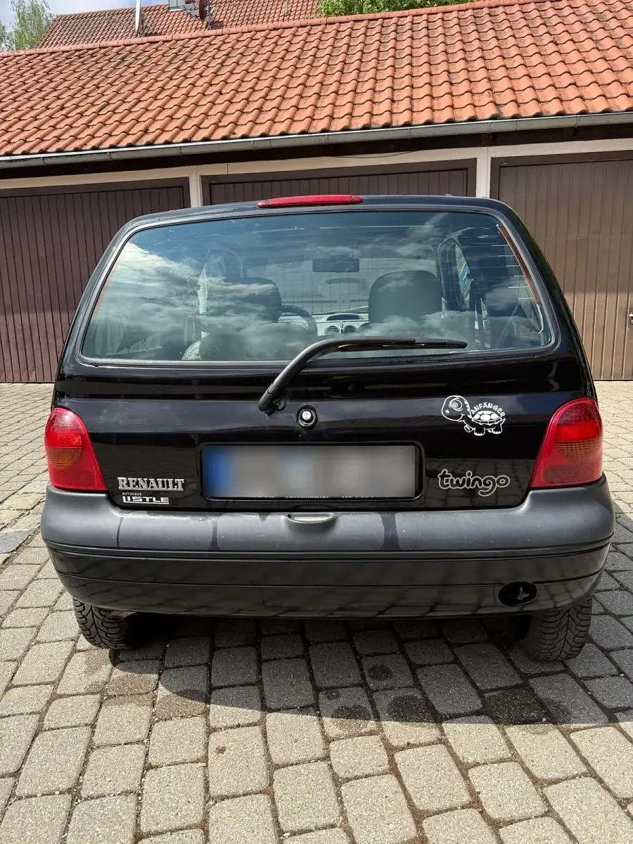 Używany Renault Twingo 56 KM (41 kW) 1999 Beżowy Hatchback