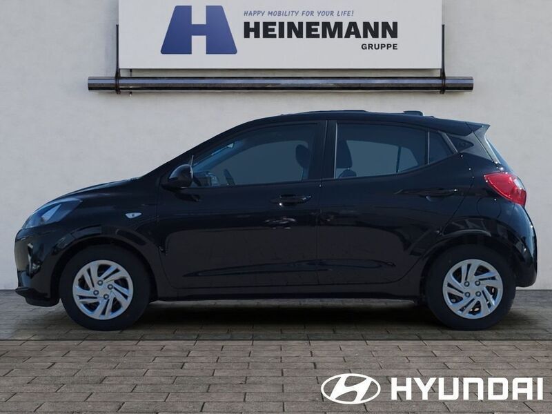 Gebraucht Hyundai i10 Select 63 PS (46 kW) 2025 Schwarz Kleinwagen