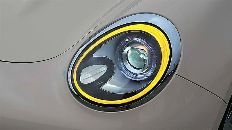 Usata Ora 03 125 kW (171 CV) 2024 Beige Utilitaria