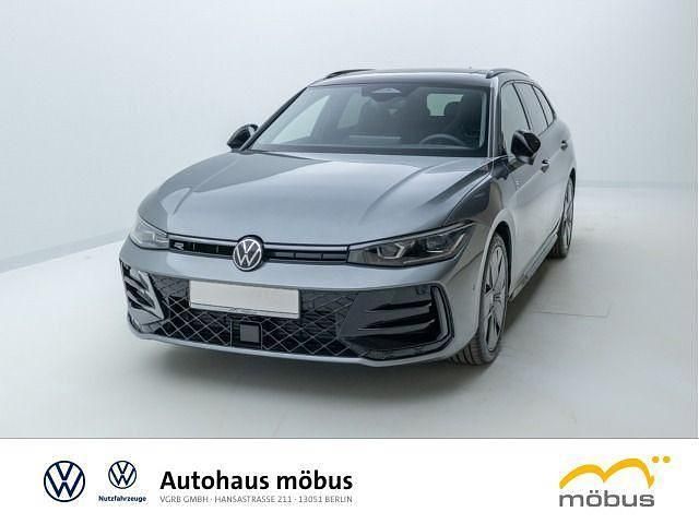 Gebraucht VW Passat R-line 150 PS (110 kW) 2024 Diabasgrau metallic grenadills Kombi