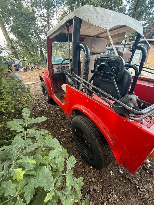 Gebraucht Suzuki LJ 40 PS (29 kW) 1980 Rot SUV