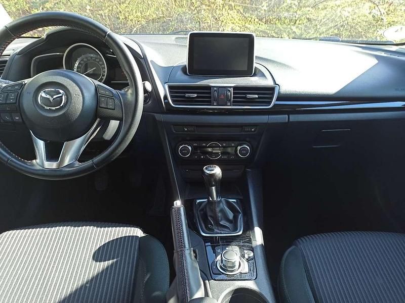 Gebraucht Mazda 3 Center-Line 120 PS (88 kW) 2015 Braun Limousine