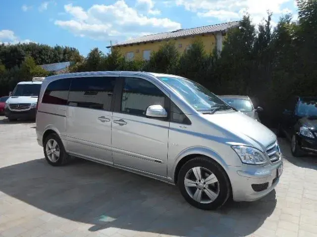 Gebraucht Mercedes Viano Edition 224 PS (164 kW) 2013 Silber Van / Kleinbus
