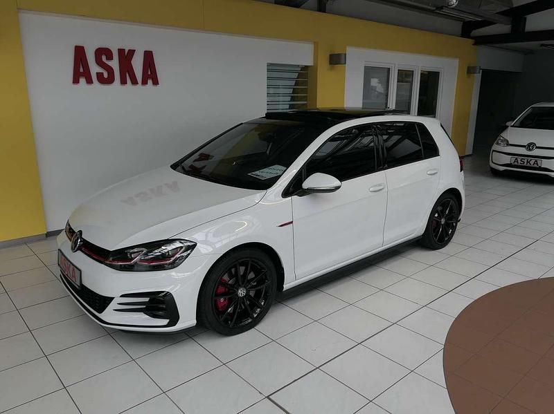 Weiß Gebraucht 2019 VW Golf VII GTI Limousine | 23.900 € (Fairer Preis) - Bild 1/4