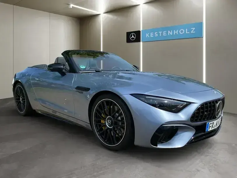 Gebraucht Mercedes SL63 AMG AMG 585 PS (430 kW) 2026 Blau Cabrio