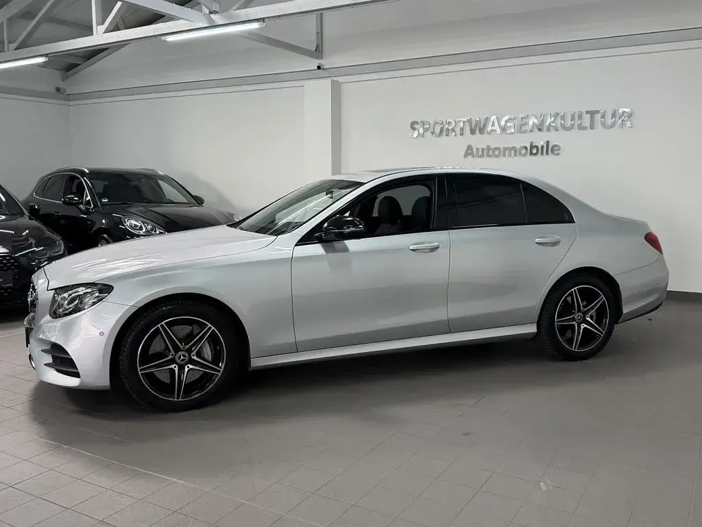 Gebraucht Mercedes E300 AMG 194 PS (142 kW) 2020 Silber Limousine