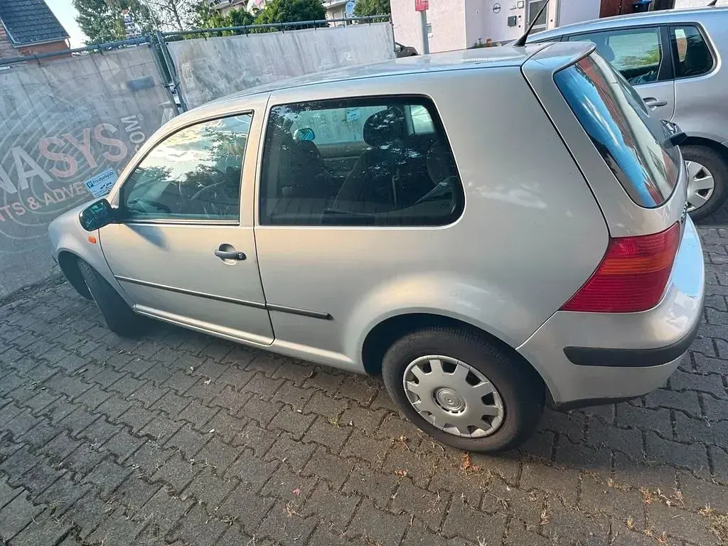 Gebraucht VW Golf III 101 PS (74 kW) 1998 Silber Limousine