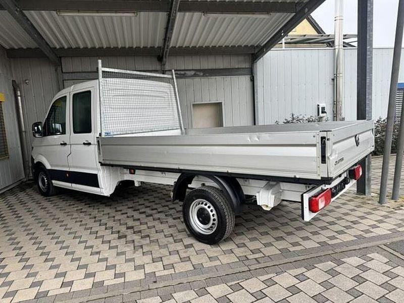 Gebraucht VW Crafter 163 PS (119 kW) 2023 Weiß Van