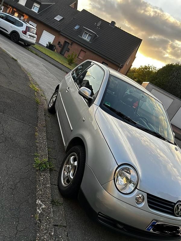 Gebraucht VW Lupo 50 PS (36 kW) 2003 Silber Kleinwagen