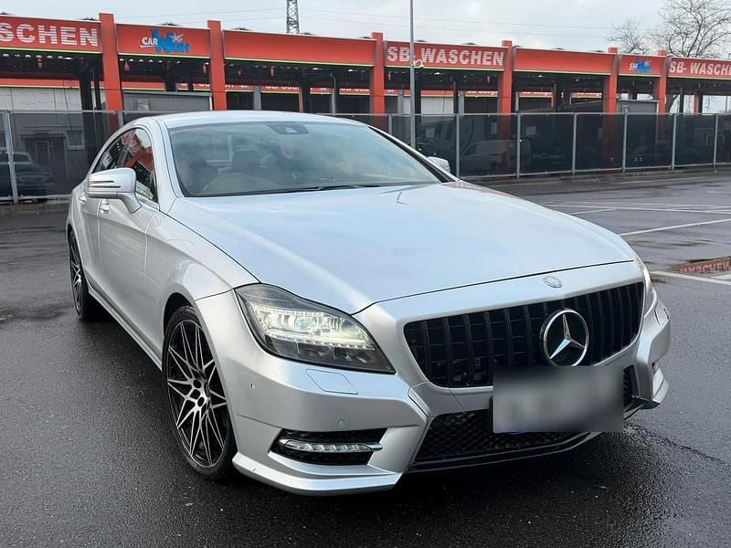 Silber Gebraucht 2013 Mercedes CLS250 Coupé | 6.000 € - Bild 1/4
