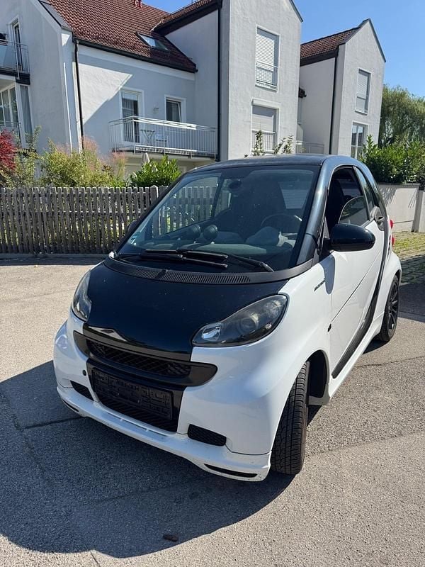 Weiß Gebraucht 2008 Smart ForTwo Coupé Brabus Coupé | 5.990 € - Bild 1/4