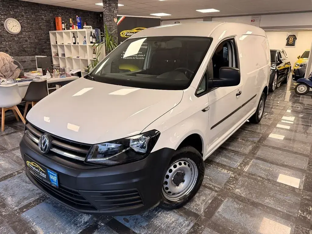 Gebraucht VW Caddy 102 PS (75 kW) 2017 Candyweiss Van / Kleinbus
