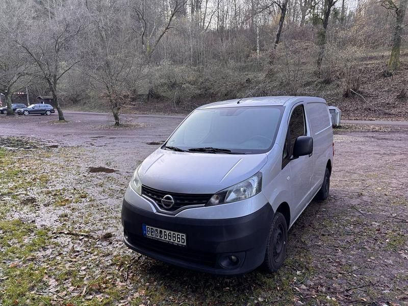 Gebraucht Nissan NV200 Comfort 110 PS (80 kW) 2017 Silber Van / Kleinbus