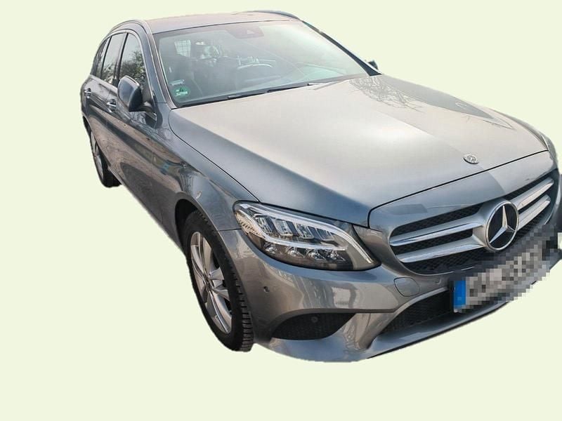 Gebraucht Mercedes C200 160 PS (117 kW) 2019 Grau Kombi