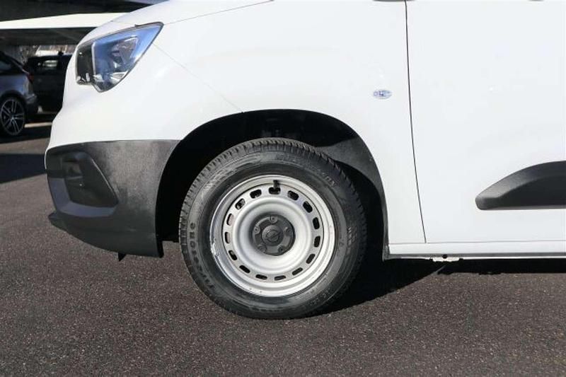 Gebraucht Opel Combo 102 PS (75 kW) 2023 Weiss icy Kombi