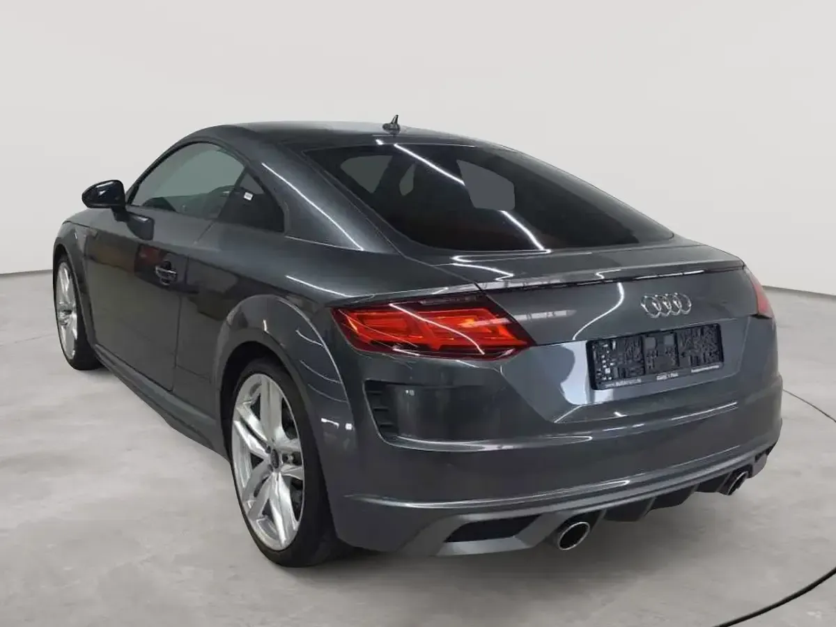 Gebraucht Audi TT Ambiente 245 PS (180 kW) 2022 Daytonagrau perleffekt Coupé