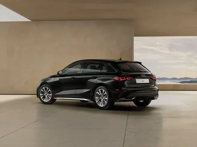 Neu Audi A3 S-Line 150 PS (110 kW) 2026 Schwarz Limousine