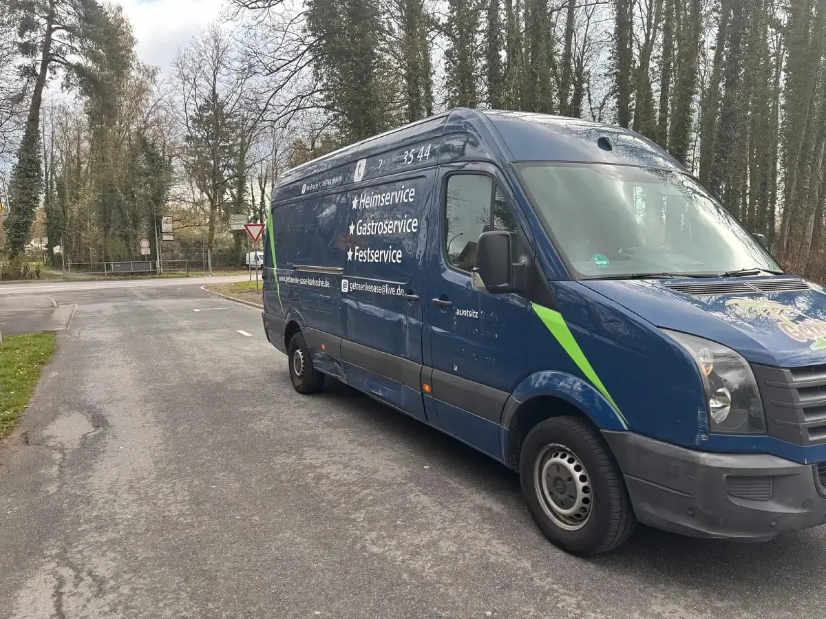 Używany VW Crafter 136 KM (100 kW) 2016 Niebieski Van