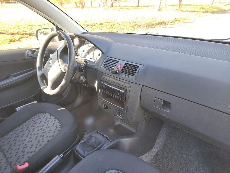 Gebraucht Skoda Fabia 75 PS (55 kW) 2005 Blau Kleinwagen