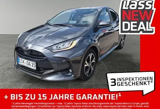 Gebraucht Toyota Yaris Hybrid 116 PS (85 kW) 2025 Grau Limousine
