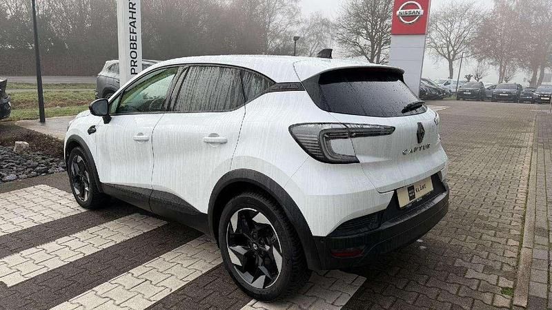 Gebraucht Renault Captur Techno 158 PS (116 kW) 2025 Weiss "nacre" SUV