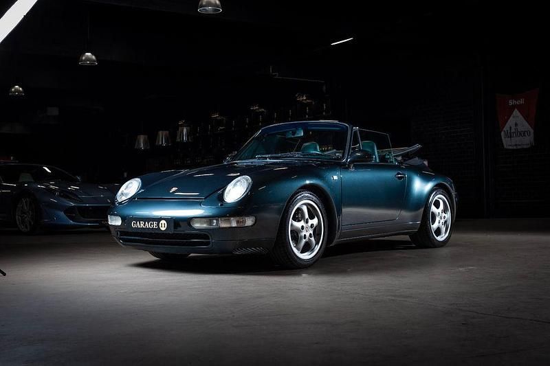 Grün Gebraucht 1997 Porsche 911 Carrera Cabriolet Cabrio | 90.993 € (Teuer) - Bild 1/4